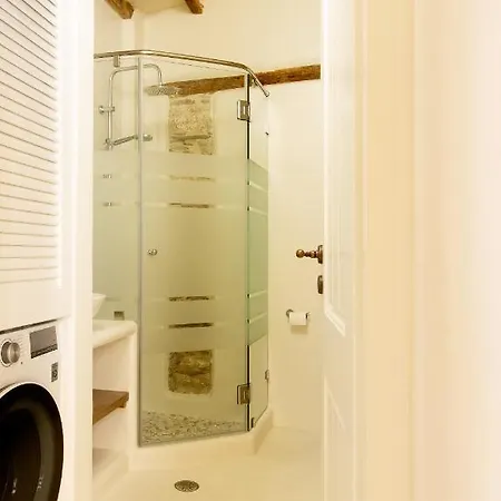 Ariadne's Kastro Boutique Apartment Naxos City