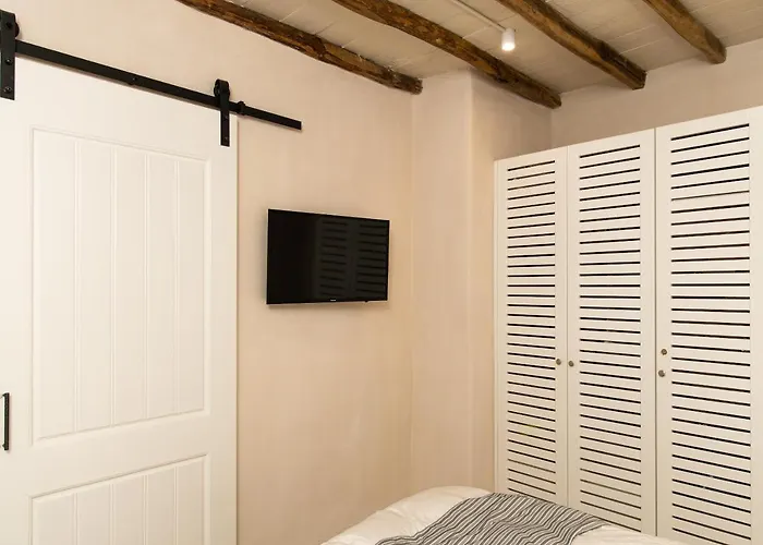 Ariadne's Kastro Boutique Апартаменты Naxos City