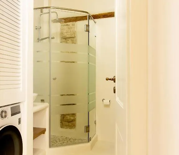 Ariadne's Kastro Boutique Апартаменты Naxos City